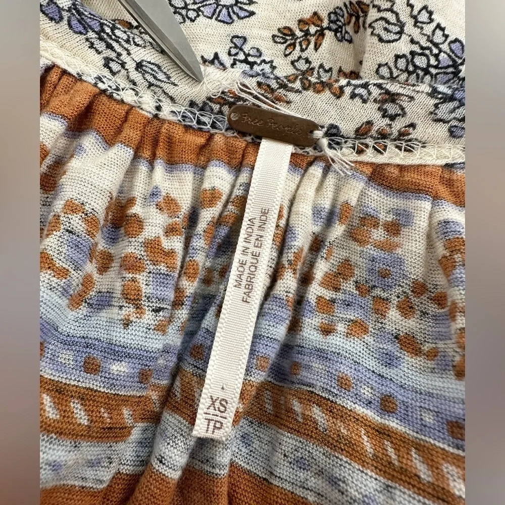 Free People Paisley Tee Slouchy Oversized Graphic Boho Festival T-Shirt Size XS
